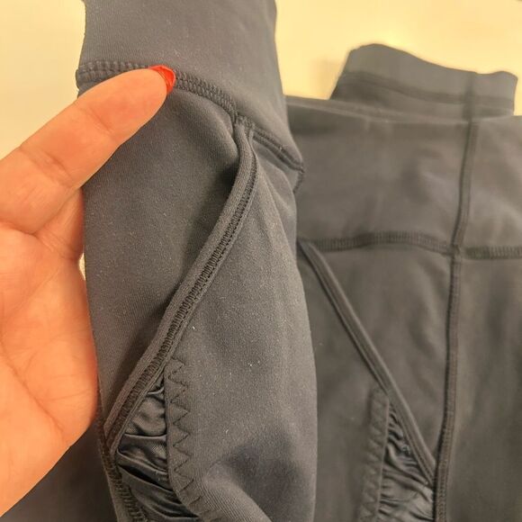 Lululemon Practice Daily Pant Ruched Tuxedo Stripe pants - Picture 7 of 7